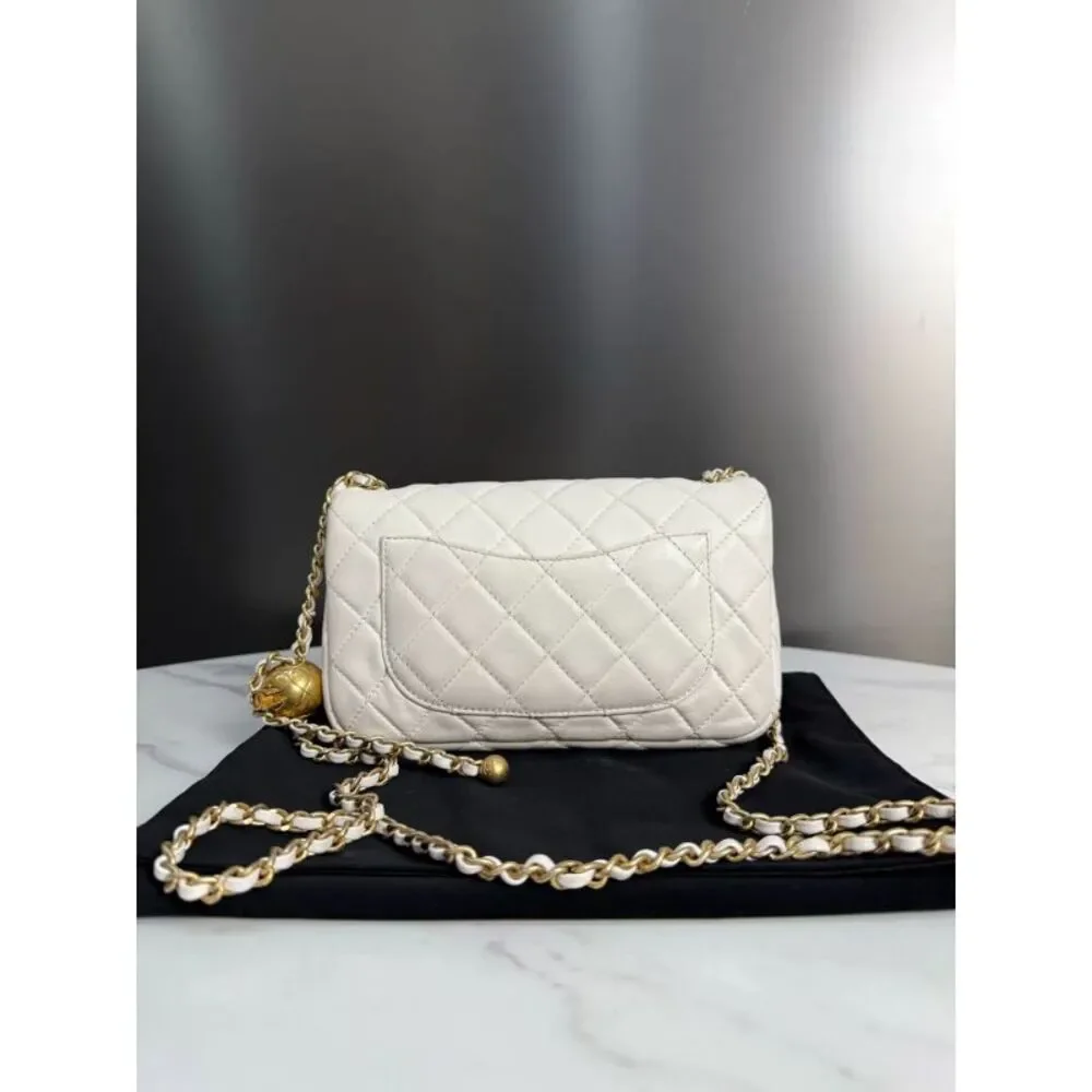 Chanel Women Pre-Loved Bag Very Good Condition